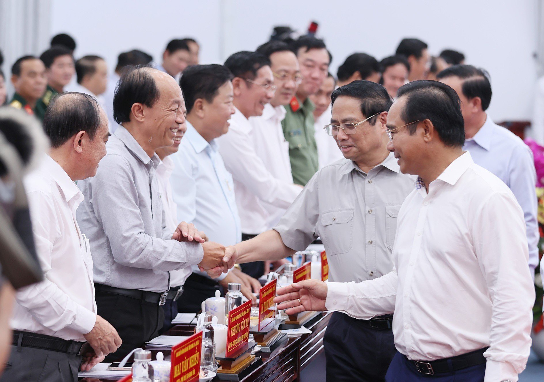 Long An cần thực hiện hiệu quả chiến lược trọng tâm, tạo sự phát triển bứt phá
