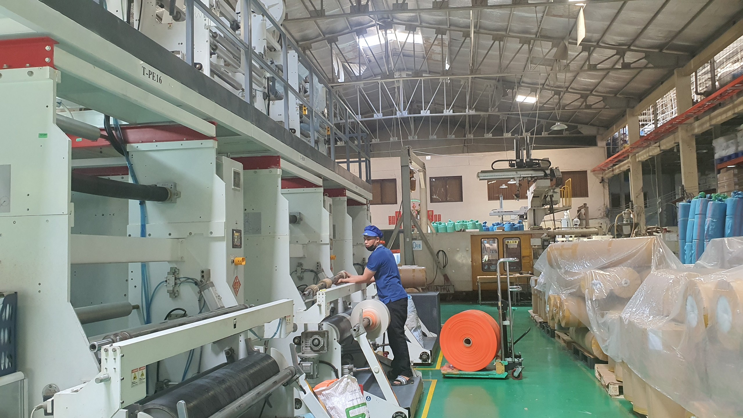 EVNHCMC thực hiện đồng bộ nhiều giải pháp tiết kiệm điện