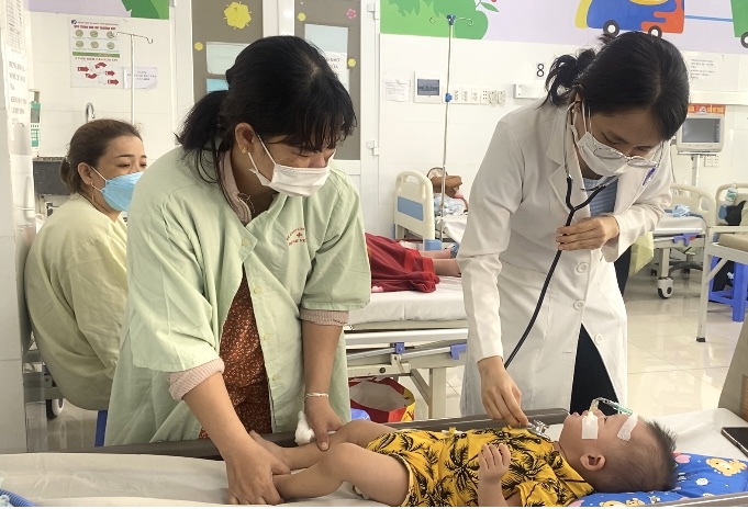 Bình Dương Dịch bệnh tay chân miệng vẫn diễn biến phức tạp