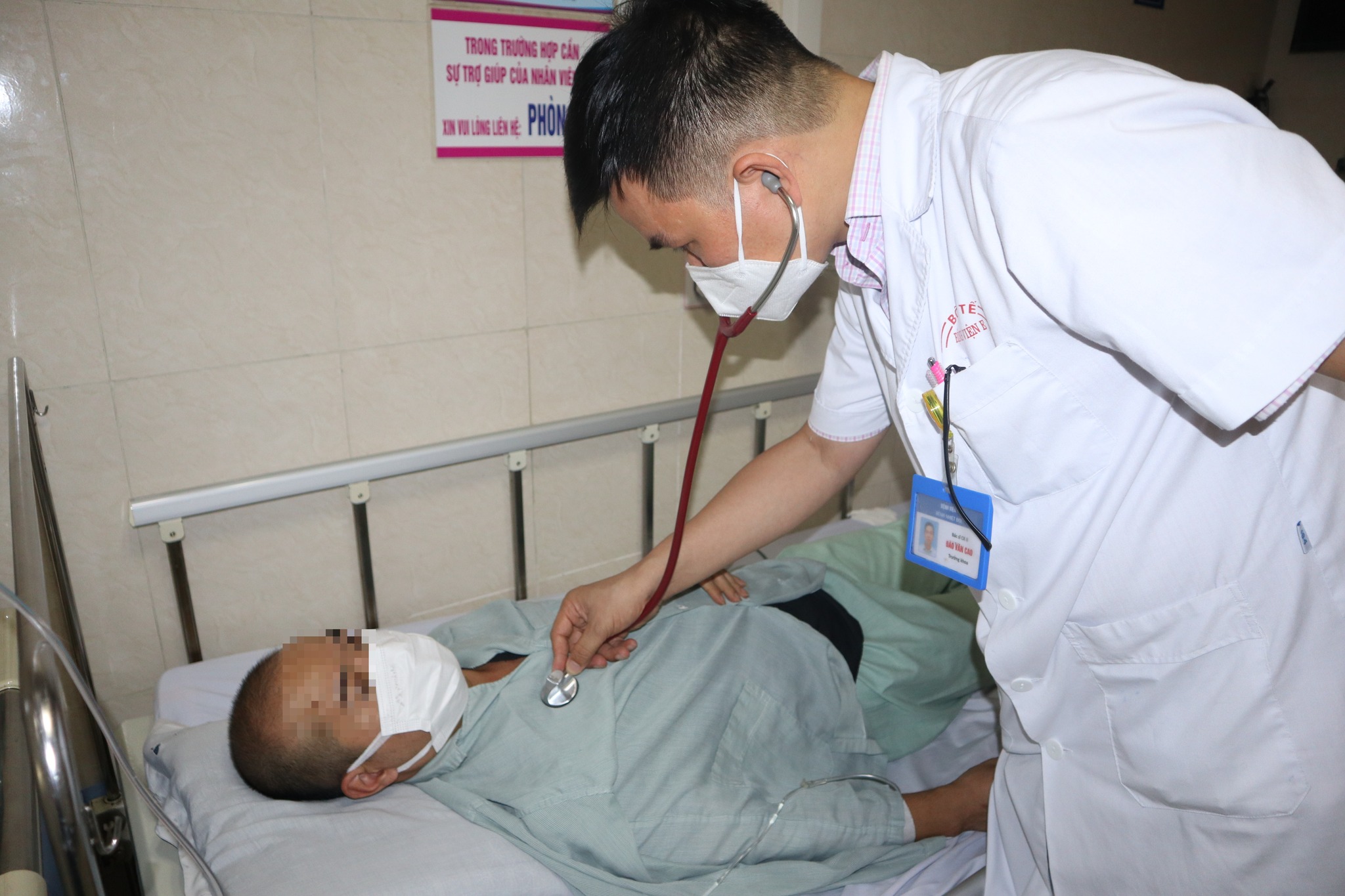 Bệnh nhân sốt xuất huyết nặng phải nhập viện gia tăng đột biến