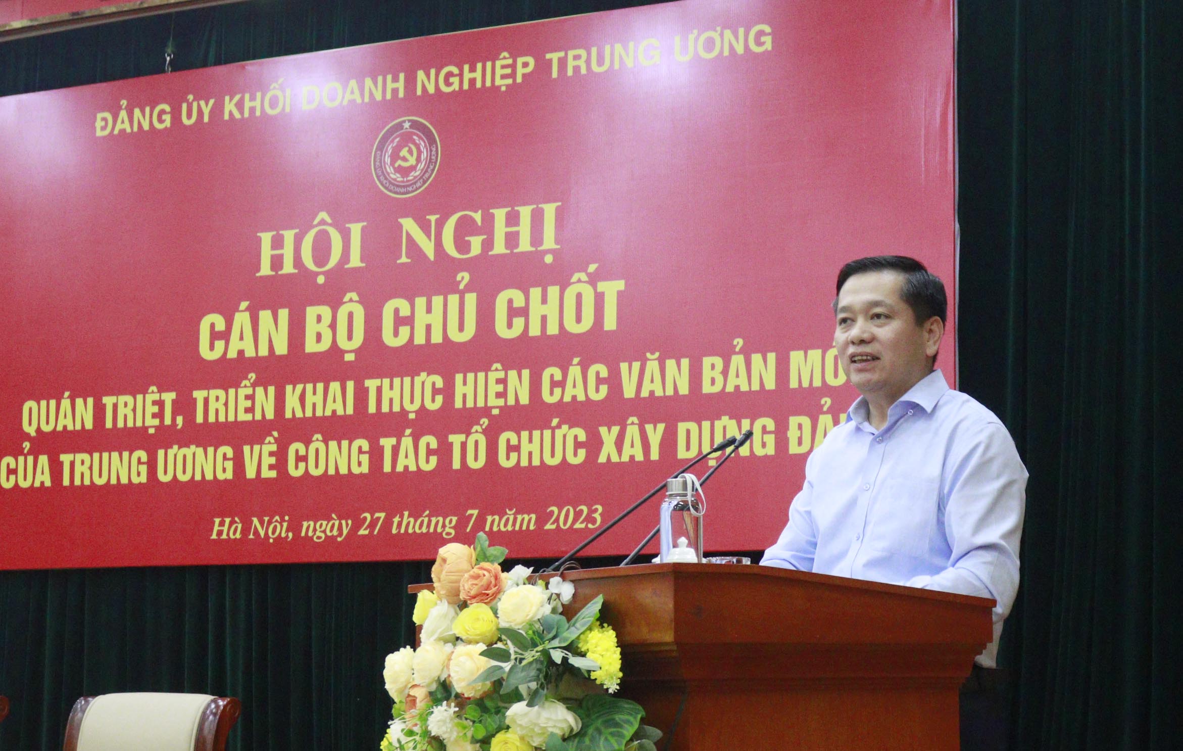 Kiểm soát quyền lực và phòng, chống tham nhũng, tiêu cực trong công tác cán bộ