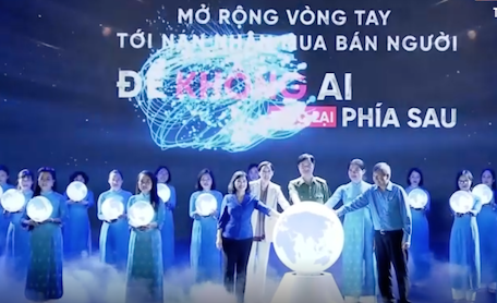 Mở rộng vòng tay tới nạn nhân mua bán người để không ai bị bỏ lại phía sau