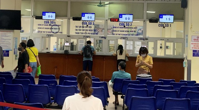 Khắc phục tình trạng mỗi bệnh viện có giá khám chữa bệnh dịch vụ khác nhau