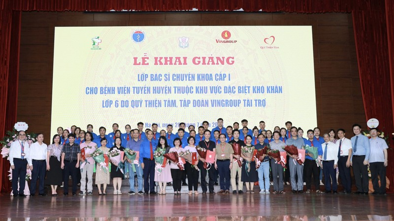 Thêm 40 bác sĩ công tác tại vùng khó khăn được đào tạo theo chương trình đặc biệt