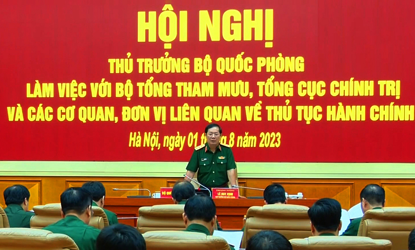 Đẩy mạnh phân cấp, phân quyền đúng quy định của pháp luật