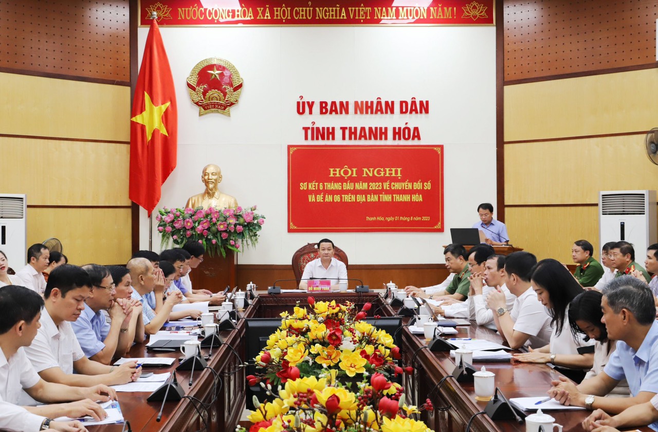 Tỉnh Thanh Hóa Sơ kết 6 tháng đầu năm 2023 về chuyển đổi số và Đề án 06