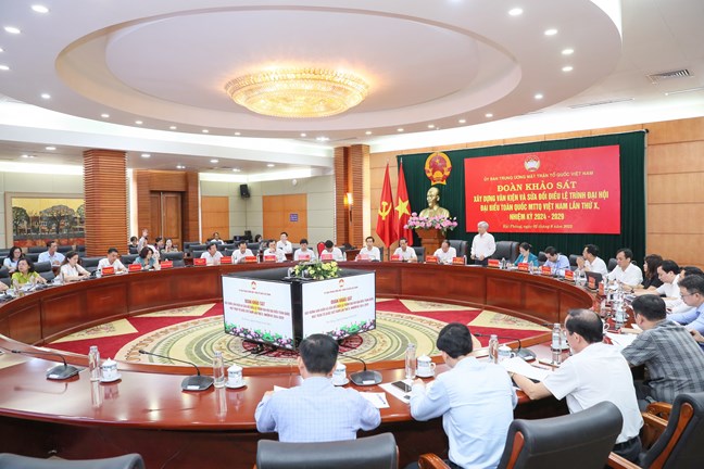Cần có tiêu chuẩn cụ thể đối với cán bộ Mặt trận cơ sở