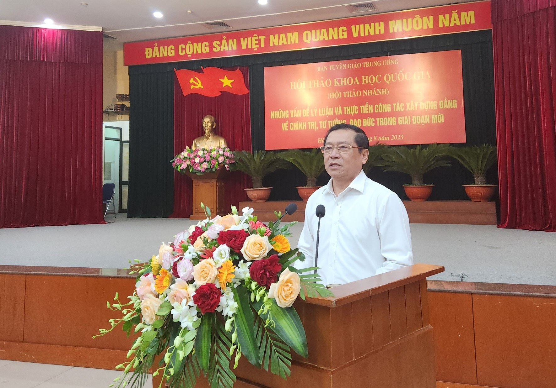 Xây dựng Đảng về đạo đức là lĩnh vực quan trọng được Đảng ta đặc biệt quan tâm
