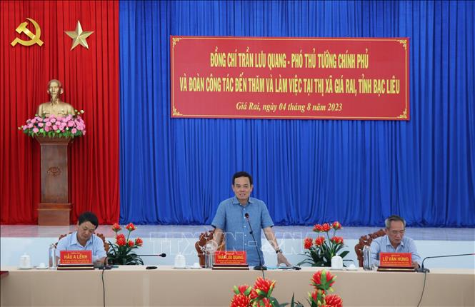 Triển khai nguồn vốn các chương trình theo thứ tự ưu tiên, không giải ngân dàn trải