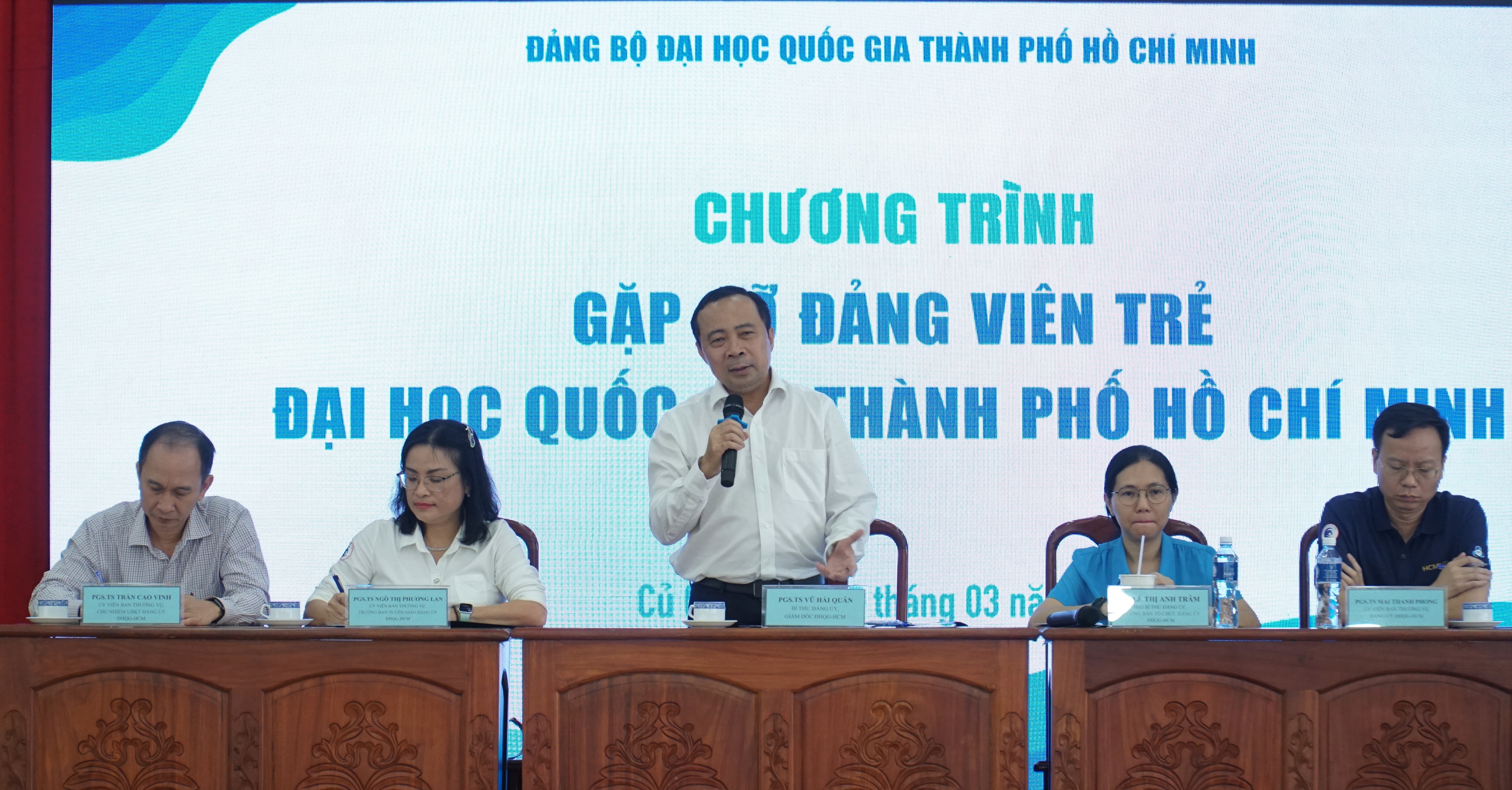 Đảng bộ Đại học Quốc gia Hồ Chí Minh Chuyển biến rõ nét trong công tác phát triển đảng