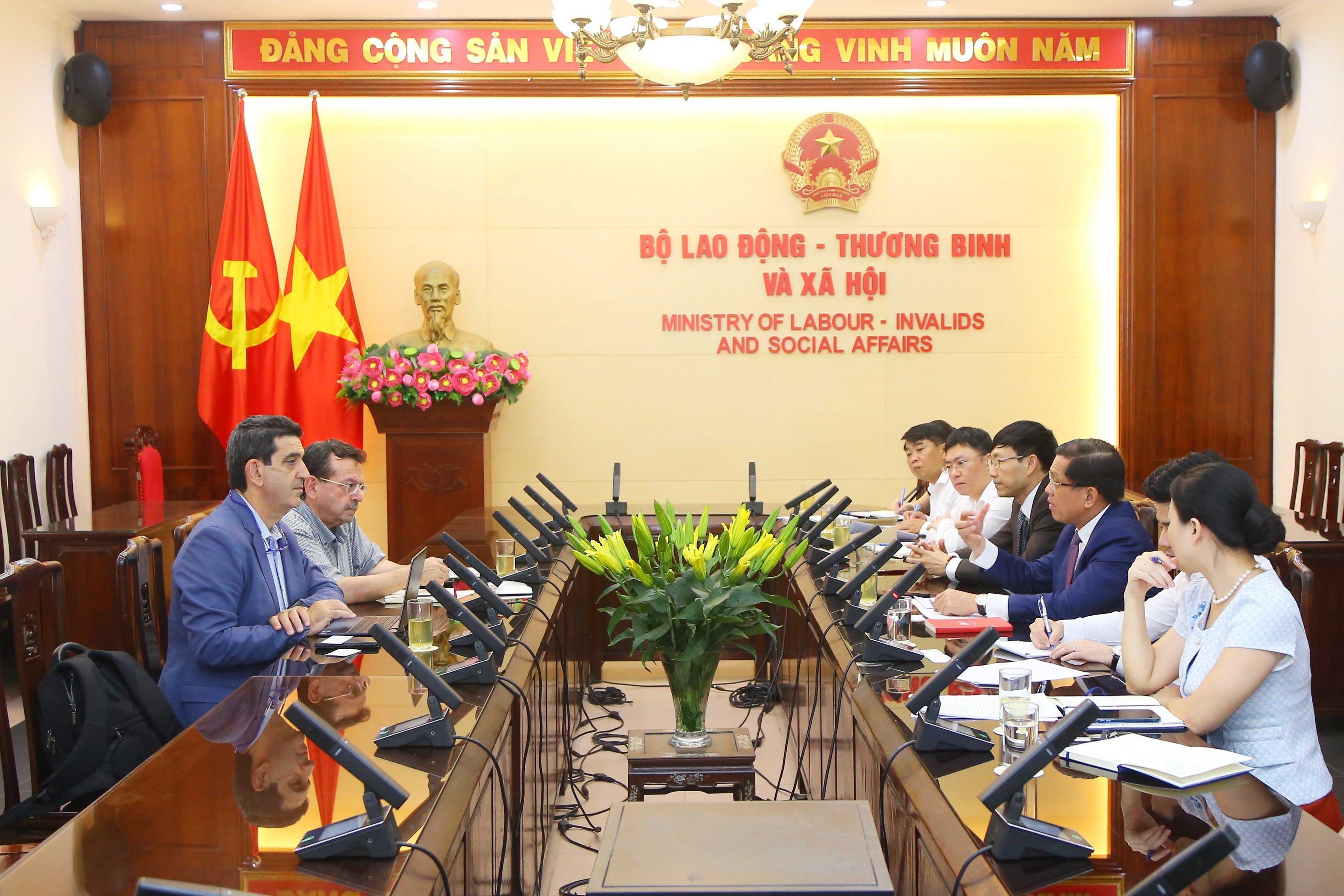 Cơ hội cho lao động Việt Nam đi làm việc tại Hy Lạp