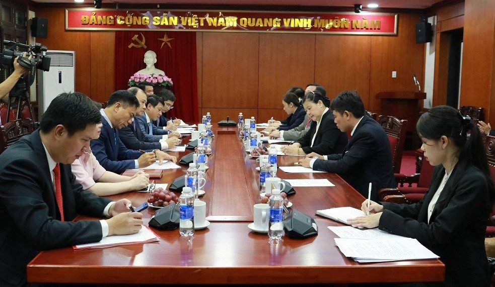 Việt Nam và Lào đẩy mạnh hợp tác trên các lĩnh vực của công tác tuyên giáo