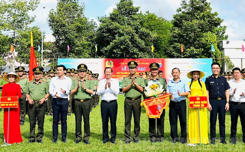 Hội thi điều lệnh, quân sự, võ thuật và hội thao Công an TP Hồ Chí Minh mở rộng 2023