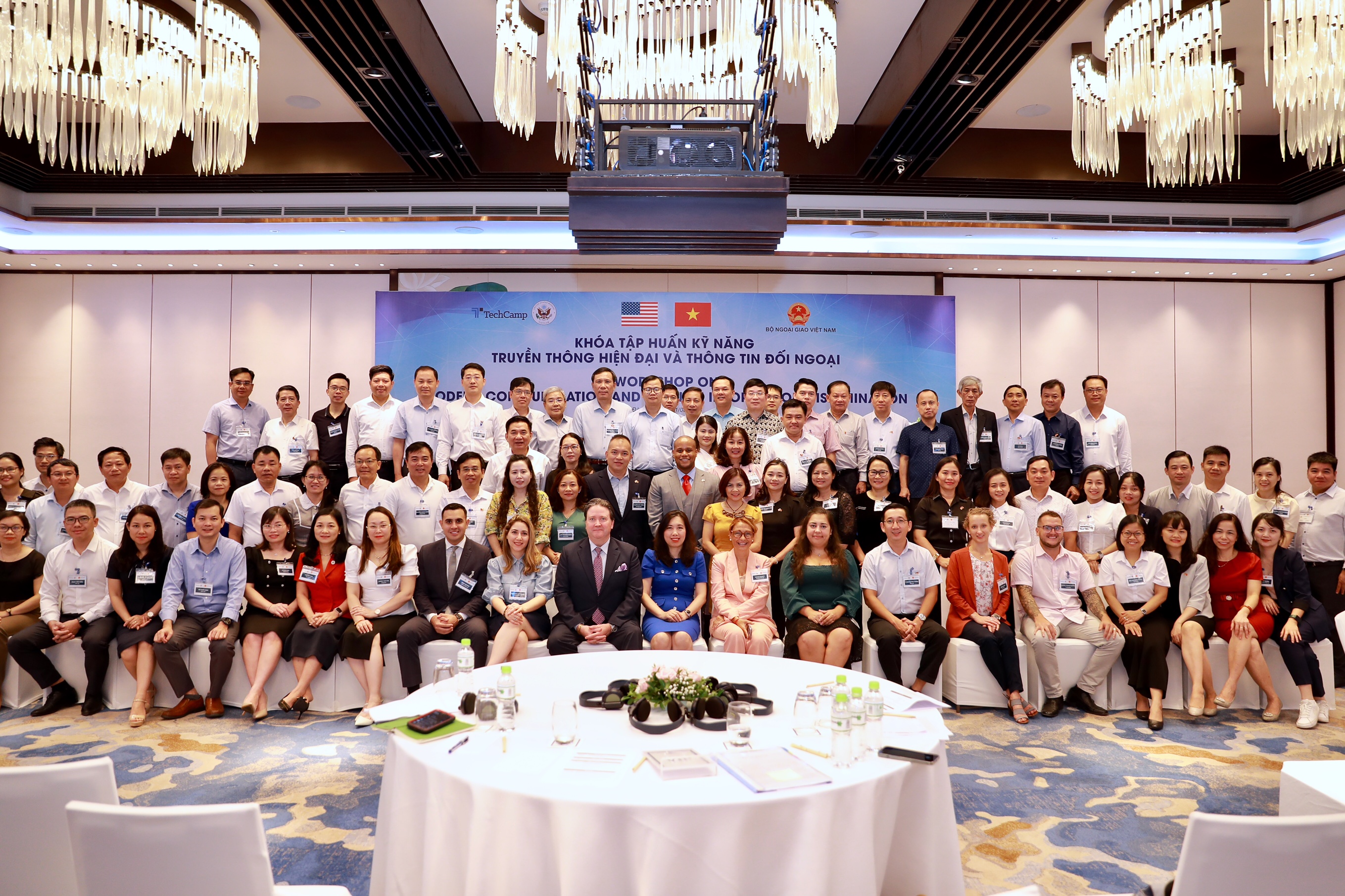 Tập huấn về kỹ năng truyền thông hiện đại và thông tin đối ngoại