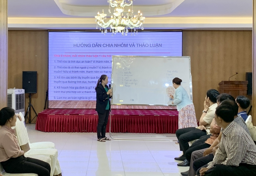 Nâng cao kỹ năng truyền thông trong chăm sóc sức khỏe bà mẹ, trẻ em