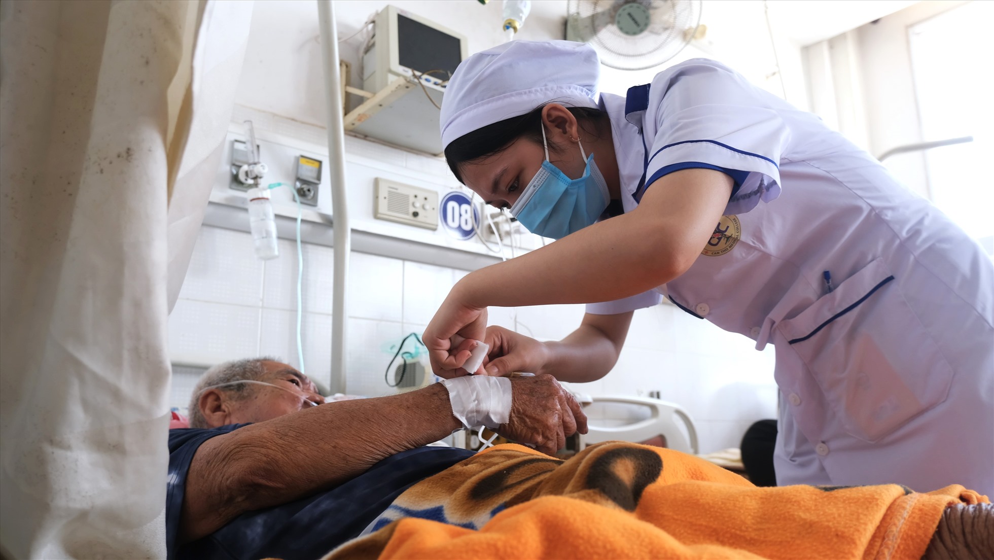 Cần Thơ Triển khai giải pháp đảm bảo trang thiết bị y tế phục vụ bệnh nhân