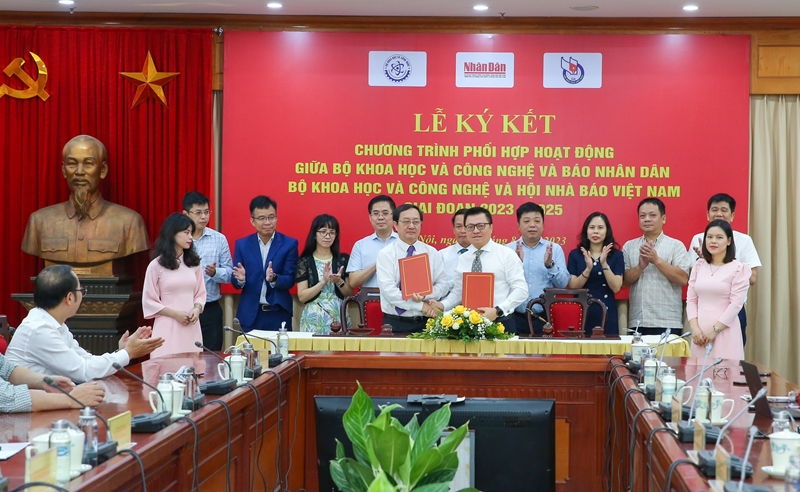 Phối hợp tuyên truyền về hoạt động khoa học công nghệ và đổi mới sáng tạo