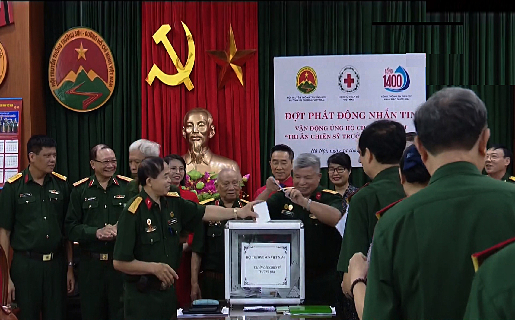 Tri ân chiến sĩ Trường Sơn