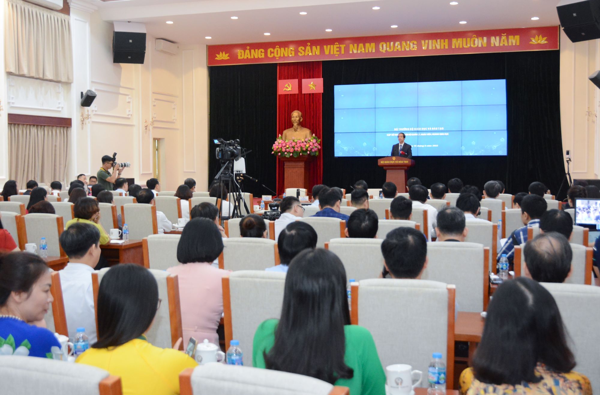 Xem xét, điều chỉnh việc triển khai các môn học tích hợp ở cấp THCS