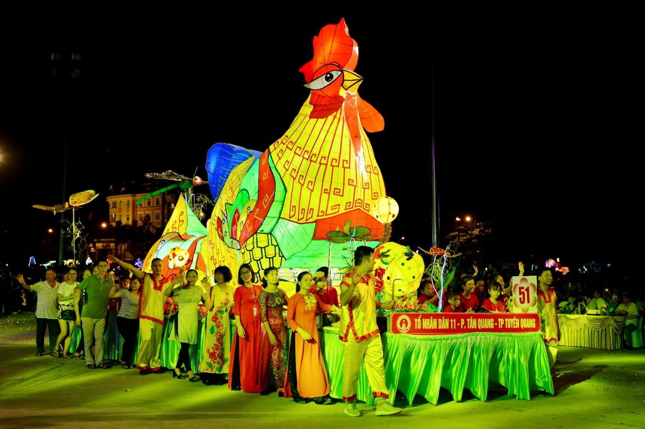 Nhiều sản phẩm du lịch phục vụ Lễ hội Thành Tuyên