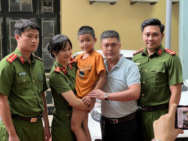 Hà Nội Khen thưởng tập thể, cá nhân trong vụ giải cứu cháu bé 7 tuổi
