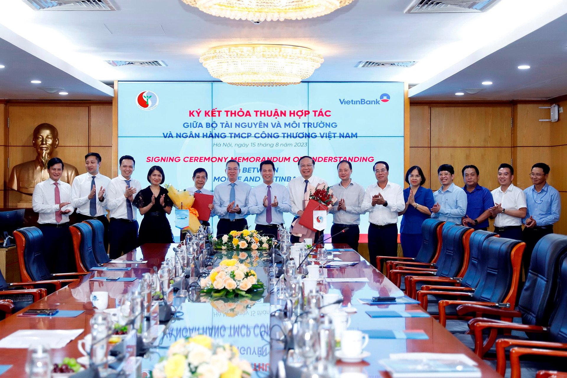 Đẩy mạnh hợp tác về lĩnh vực quản lý tài nguyên, bảo vệ môi trường