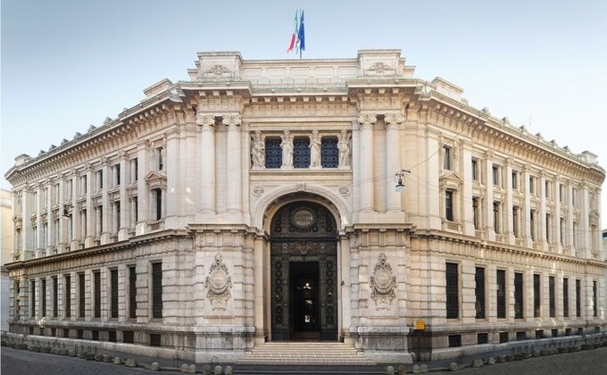 Nợ công của Italy chạm mức kỷ lục mới