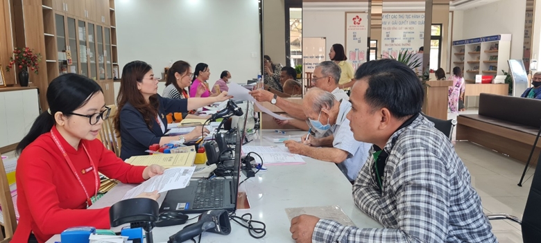 TP Hồ Chí Minh tuyển công chức, viên chức từ sinh viên xuất sắc