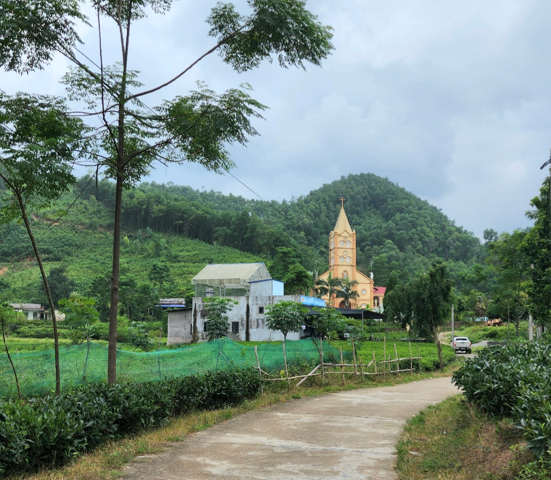 Đoàn kết chung tay xây dựng nông thôn mới