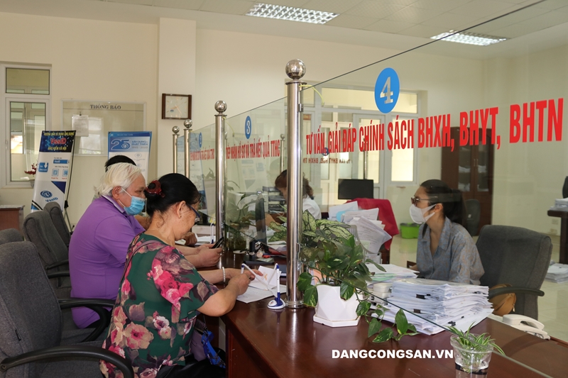 Xây dựng điểm tựa cho người cao tuổi