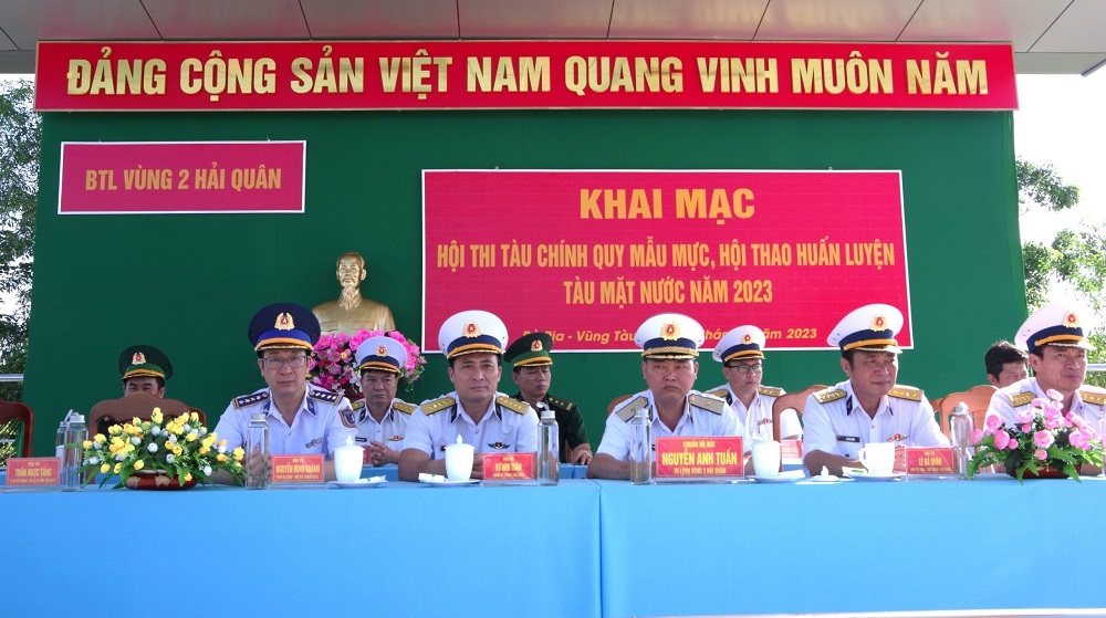 Vùng 2 Hải quân khai mạc Hội thi tàu chính quy mẫu mực