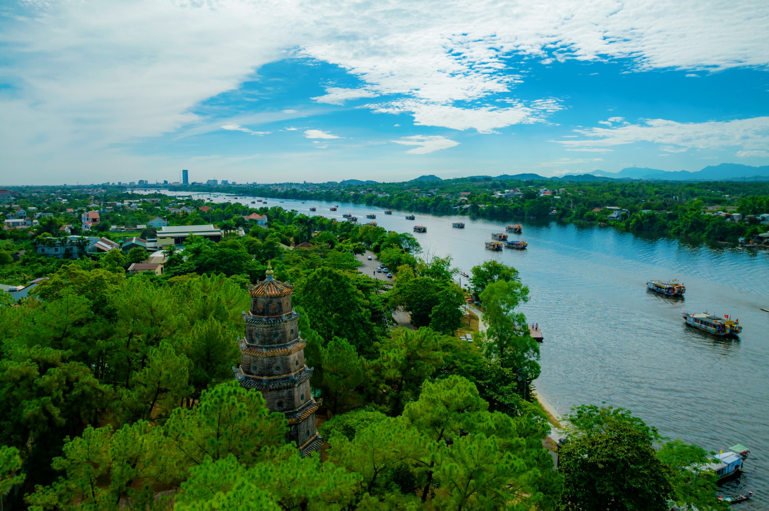 Độc đáo Lễ hội điện Huệ Nam tại Thừa Thiên Huế