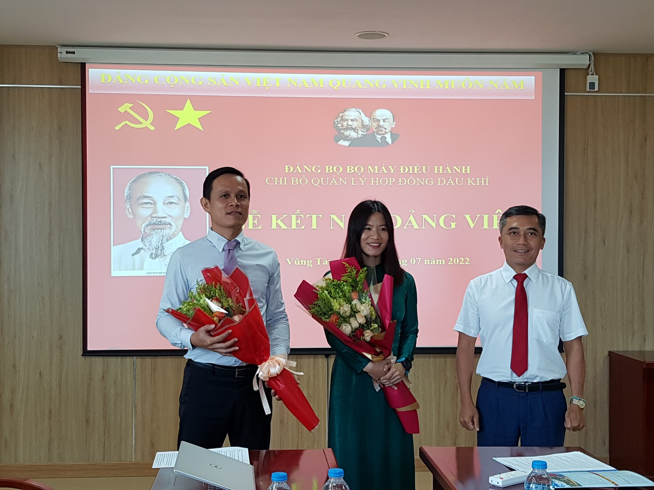 Đảng bộ Vietsovpetro chú trọng công tác phát triển đảng viên mới