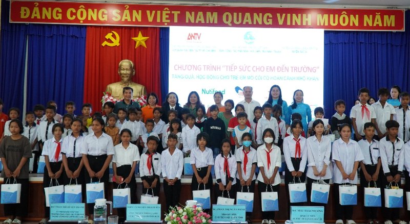 Thực hiện bình đẳng giới và giải quyết những vấn đề cấp thiết đối với phụ nữ và trẻ em tại tỉnh Ninh Thuận