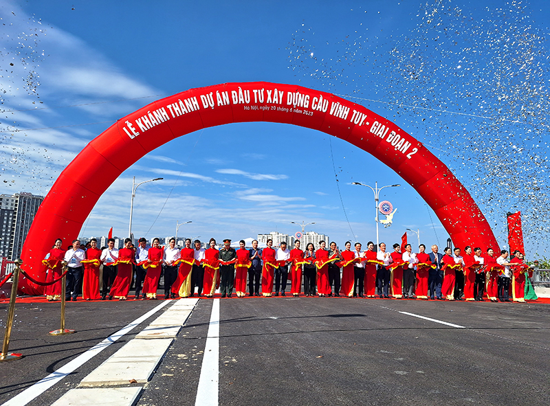 Thông xe cầu Vĩnh Tuy 2 trị giá hơn 2 500 tỷ đồng