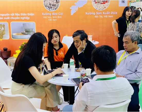 Các xu hướng mới nhất cho doanh nghiệp nhỏ và vừa SMEs xuất khẩu trực tuyến