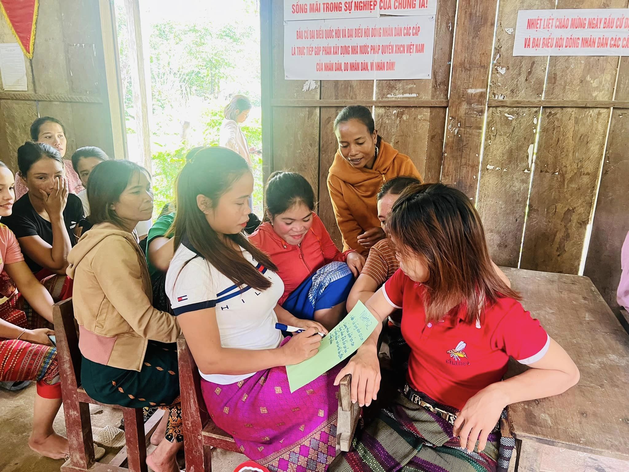 Thúc đẩy chăm lo cho đối tượng yếu thế vùng dân tộc thiểu số và miền núi