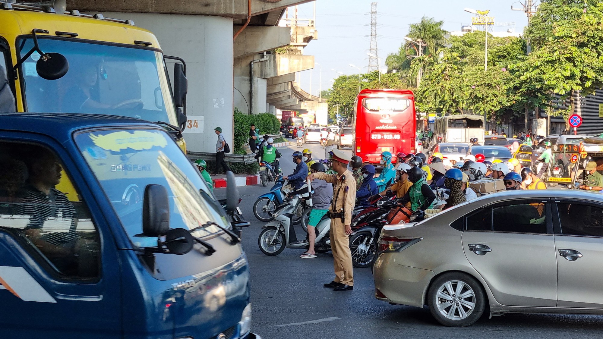 Tai nạn giao thông tiếp tục tăng trong ngày nghỉ lễ thứ ba