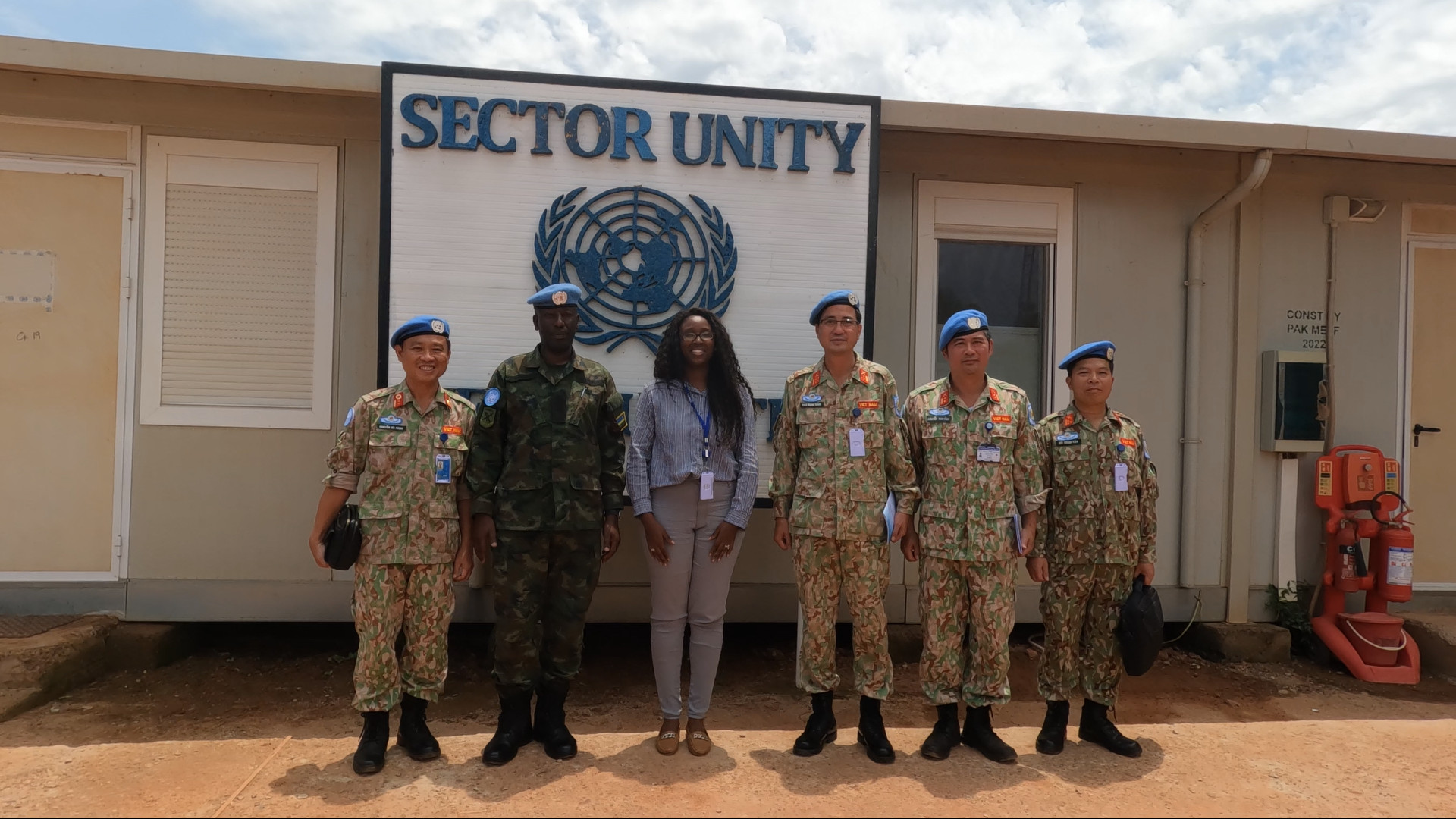 Đoàn kiểm tra kỹ thuật của Bộ Quốc phòng thăm, làm việc tại Nam Sudan