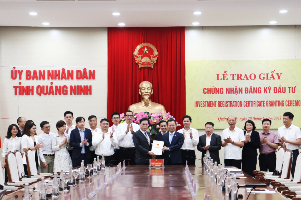 Quảng Ninh vững tin cùng cả nước