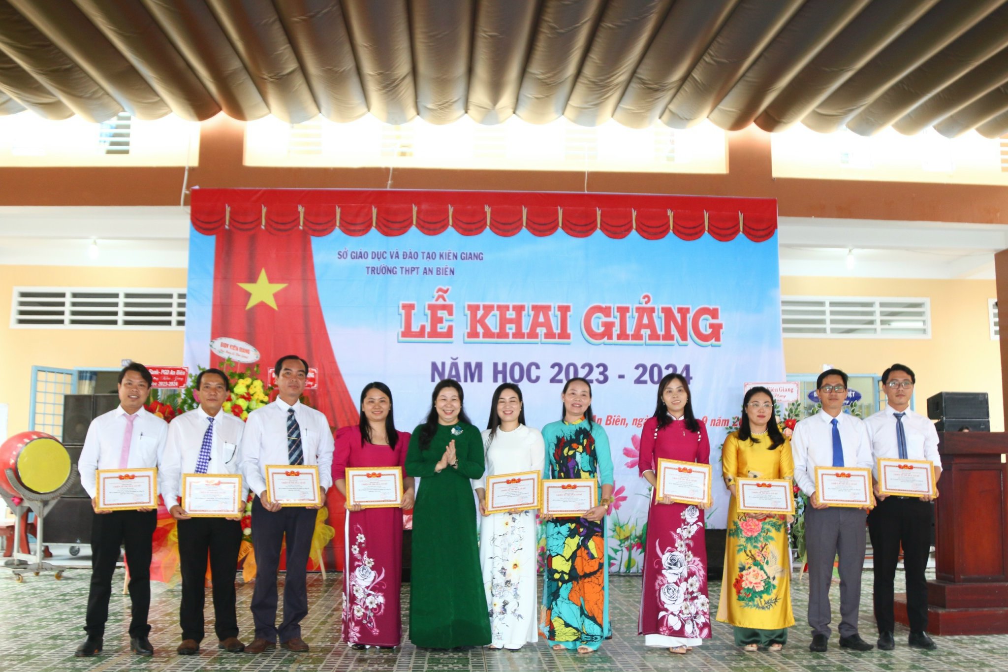 Hơn 345 ngàn học sinh tỉnh Kiên Giang bước vào năm học mới