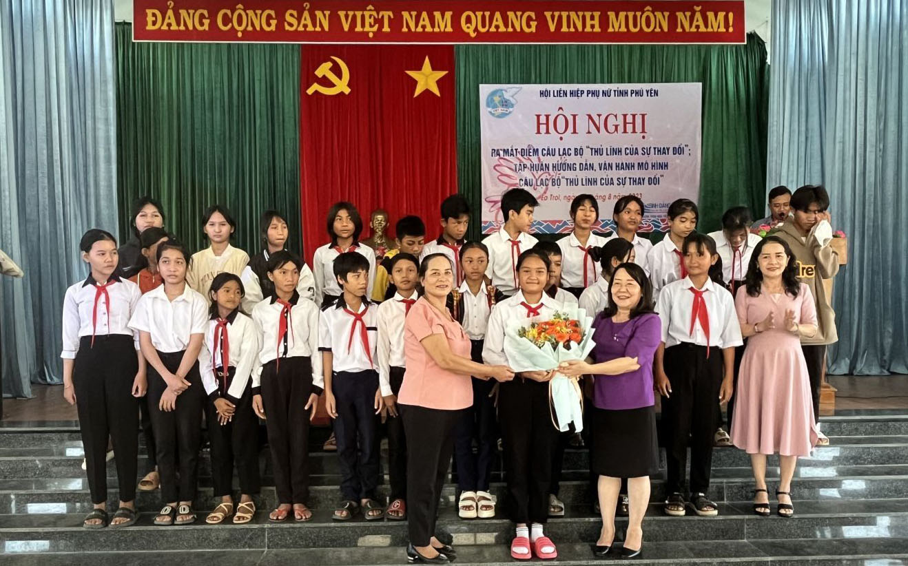 Ra mắt điểm Câu lạc bộ “Thủ lĩnh của sự thay đổi