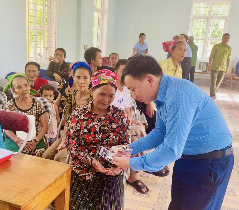 Thúc đẩy bình đẳng giới trong lĩnh vực chăm sóc sức khoẻ vùng dân tộc thiểu số