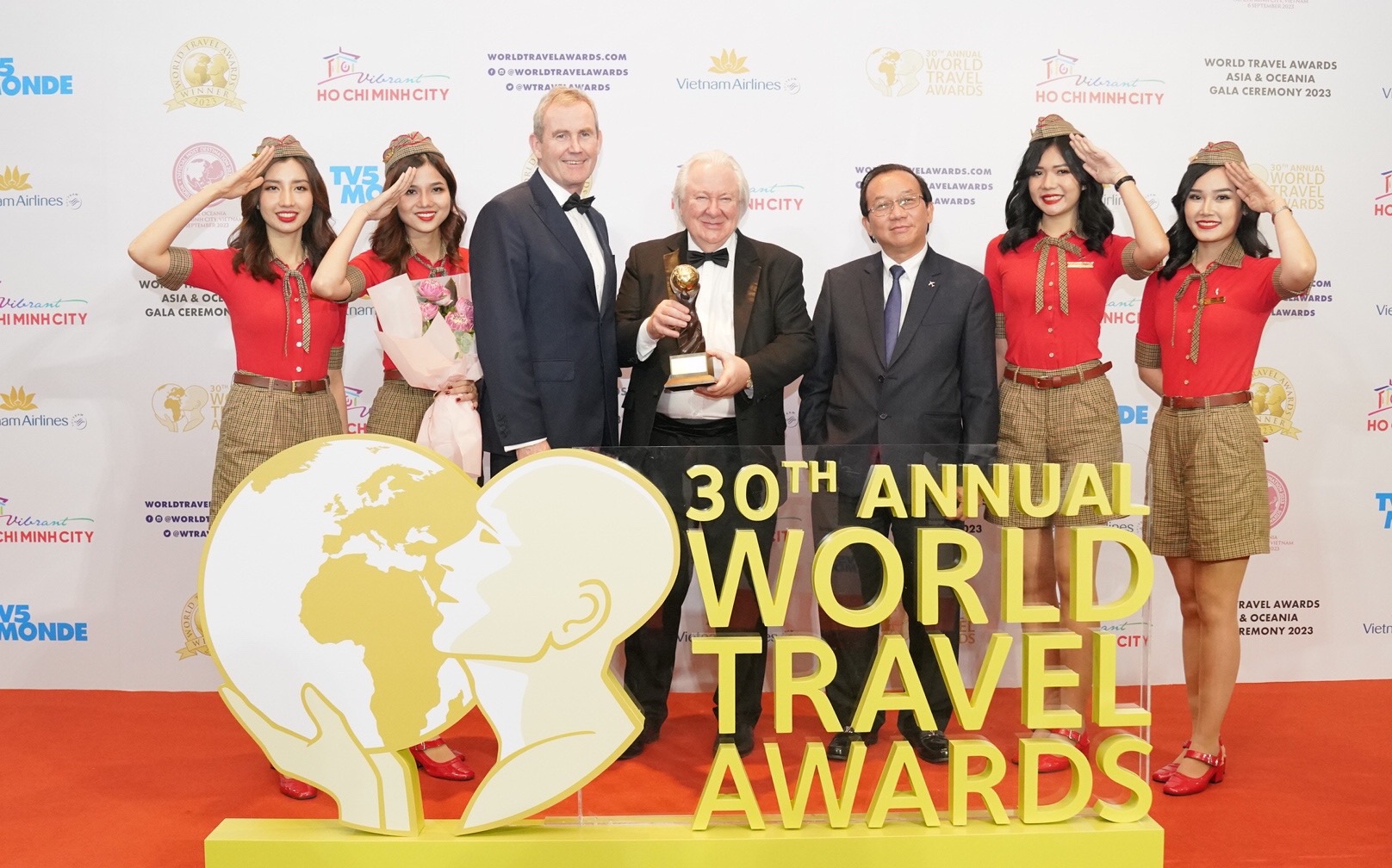 Vietjet nhận giải thưởng danh tiếng toàn cầu World Travel Awards
