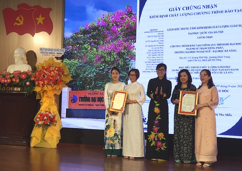 Công bố tiêu chuẩn chất lượng giáo dục tại Đại học Ngoại ngữ-Đại học Đà Nẵng