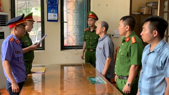 Kỷ luật 2 cán bộ diện Bộ Chính trị, Ban Bí thư quản lý