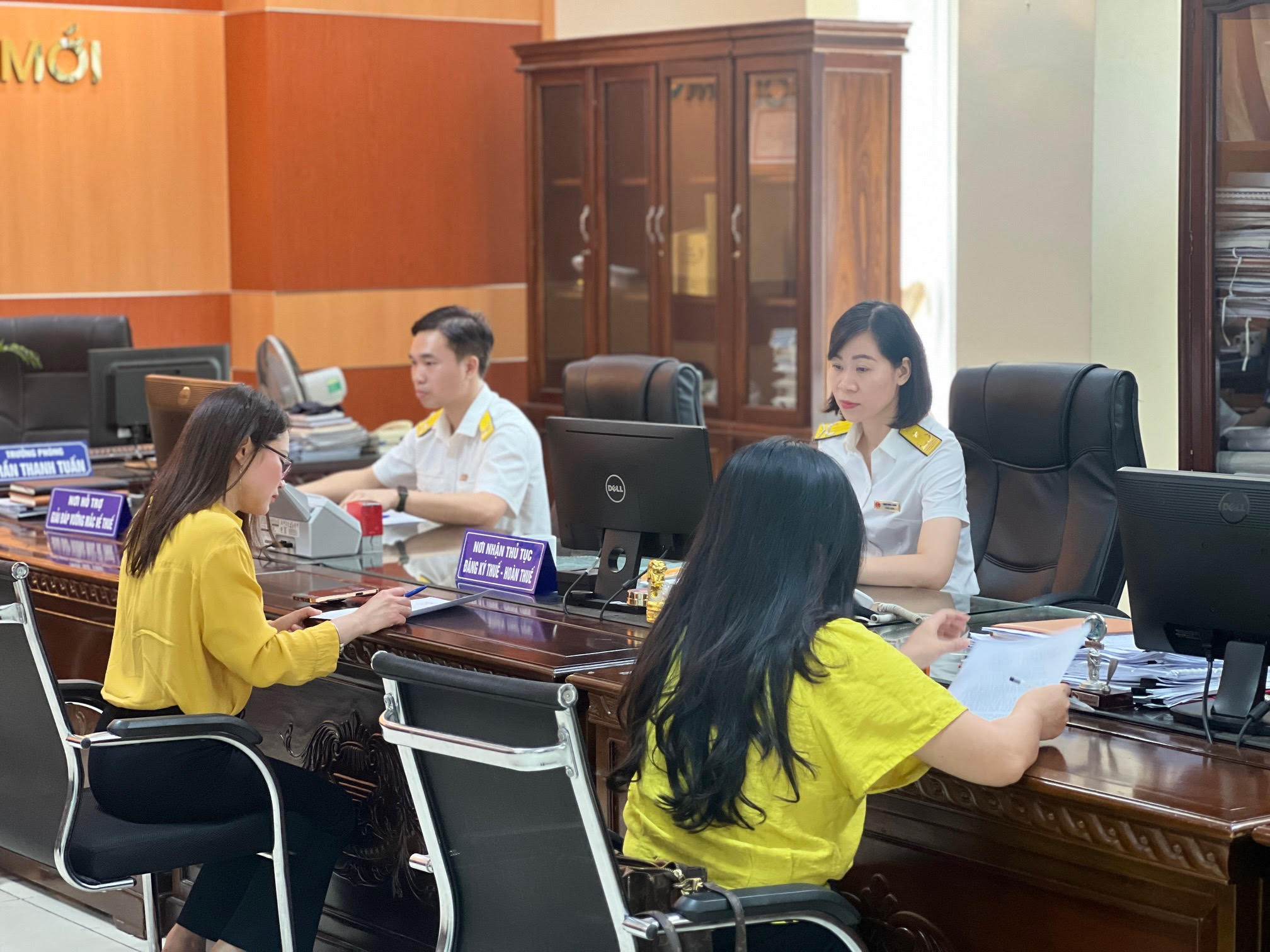 Thu ngân sách nhà nước giảm so với cùng kỳ