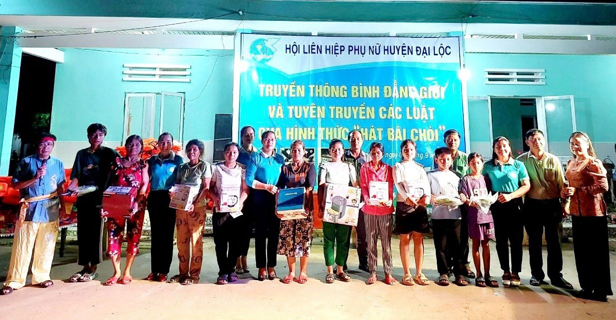 Đại Lộc Truyền thông về bình đẳng giới qua hình thức hát bài chòi