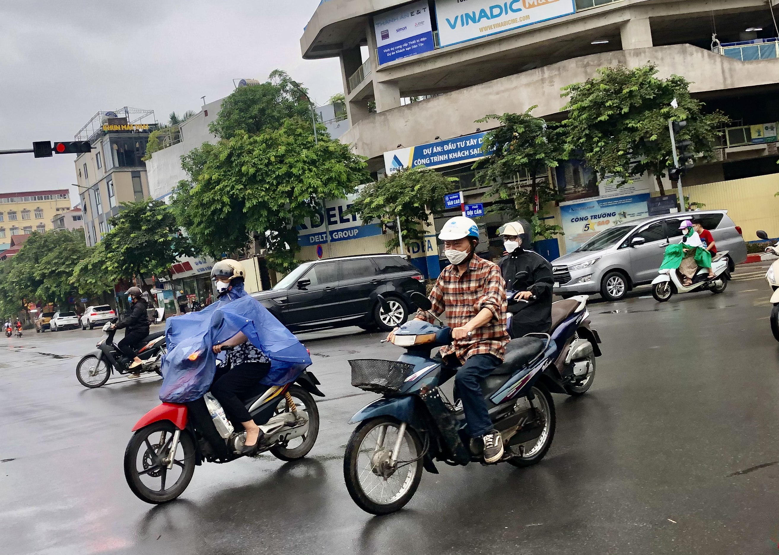 Nhiều khu vực trên cả nước mưa dông