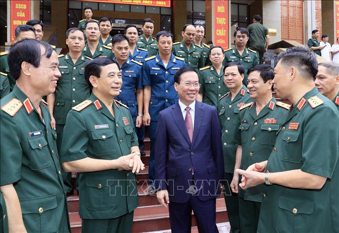 Xây dựng đội ngũ cán bộ quân đội, cán bộ cấp chiến lược đáp ứng yêu cầu nhiệm vụ mới